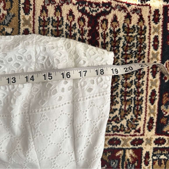 New York & Company White Eyelet Cotton Lace DRESS. Size 16. No Straps. - Picture 4 of 12